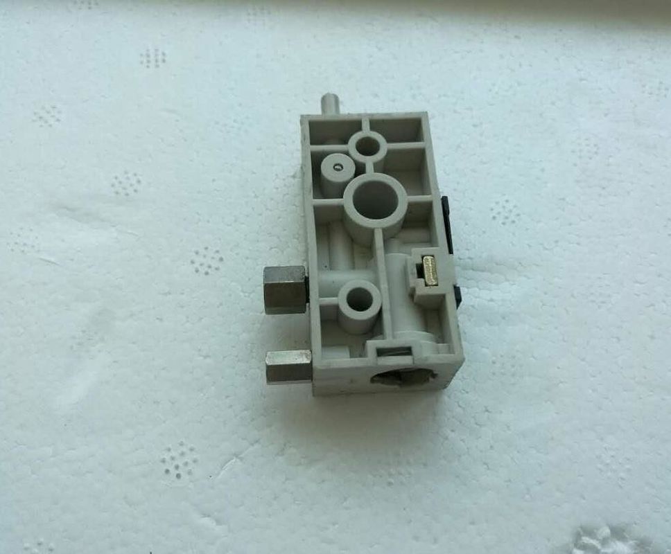 YAMAHA YV100X Ejector Base Solenoid Valve KM5-M7174-C1X Vacuum Generator Carrier Base